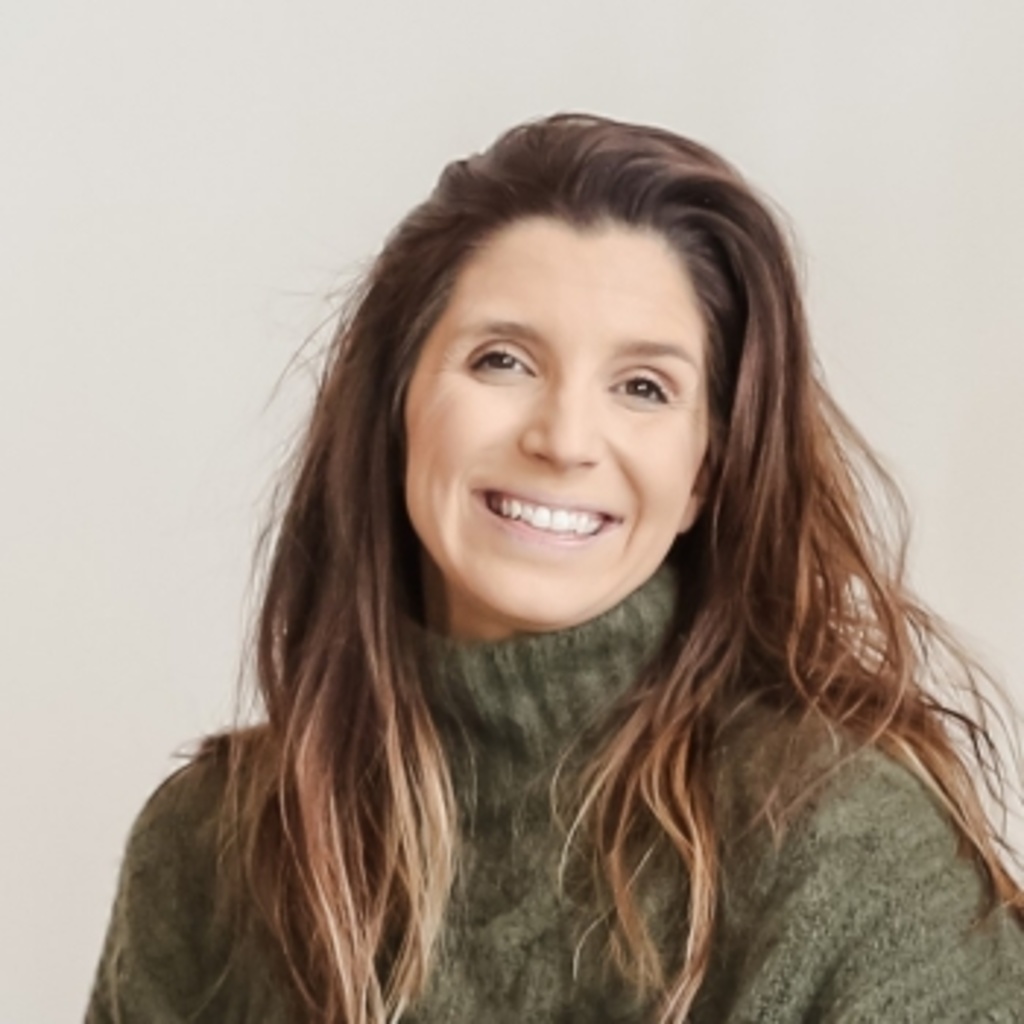 Portrait of Briana Maxwell